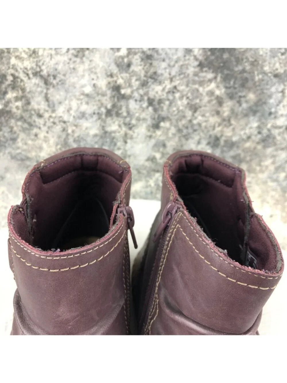 Clarks Women's Size 10M Collection Caroline Orchid Purple Ankle Booties Boots